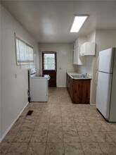 6279 Susan Ln in Atlanta, GA - Building Photo - Building Photo