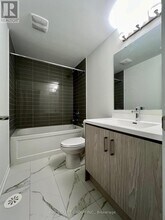 31-131 Almond Blossom Mews in Vaughan, ON - Building Photo - Building Photo