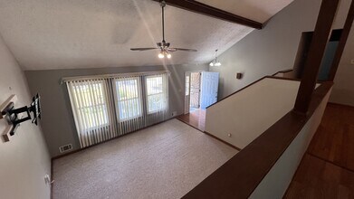 6460 Lake Esther Dr in Fairburn, GA - Building Photo - Building Photo