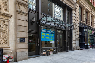 40 E 20th St in New York, NY - Building Photo - Building Photo