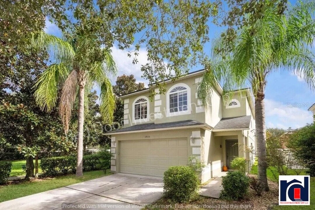 1933 Portcastle Cir in Winter Garden, FL - Building Photo