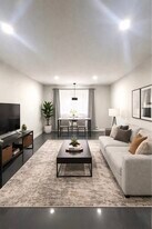 1639 156th St, Unit 1 in Whitestone, NY - Building Photo