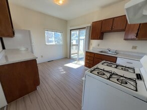 826 S Cascade Ave in Colorado Springs, CO - Building Photo - Building Photo