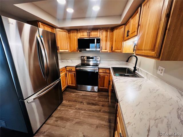 13992 E Marina Dr in Aurora, CO - Building Photo