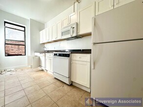 21 Magaw Pl in New York, NY - Building Photo - Building Photo