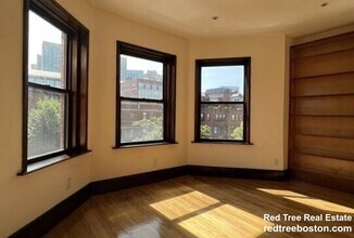 30 Gloucester St in Boston, MA - Foto de edificio - Building Photo