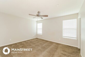 9810 E 220th St in Peculiar, MO - Building Photo - Building Photo