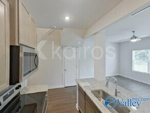 6118 Taramore Ln NW in Huntsville, AL - Building Photo - Building Photo