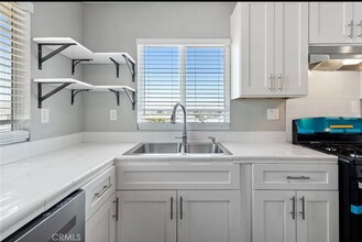 211 W Buena Vista St in Barstow, CA - Building Photo - Building Photo