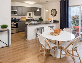 Westridge Gardens Luxury Rental Apartments in Phoenixville, PA - Building Photo