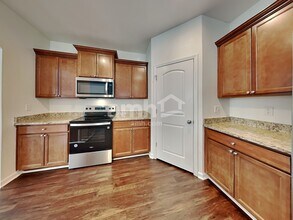 130 Dunnsmore Dr in Inman, SC - Building Photo - Building Photo