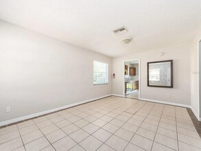 625 Wildwood Way in Clearwater, FL - Building Photo - Building Photo