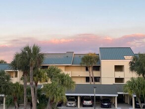 1825 Tarpon Ln in Vero Beach, FL - Building Photo - Building Photo