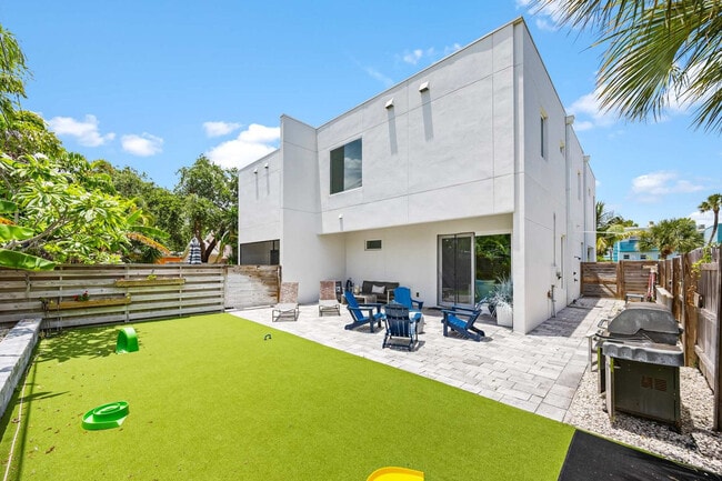317 Fillmore Ave in Cape Canaveral, FL - Building Photo - Building Photo