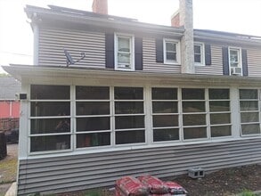 1602 Mammoth Rd in Dracut, MA - Building Photo - Building Photo