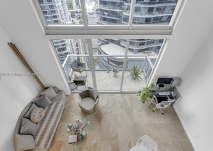 1050 Brickell Ave, Unit #2416 in Miami, FL - Building Photo - Building Photo