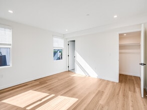 1345 Seward St in Los Angeles, CA - Building Photo - Building Photo