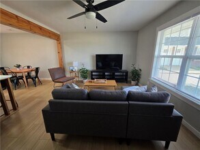 2402 SE Jayel Terrace in Bentonville, AR - Building Photo - Building Photo