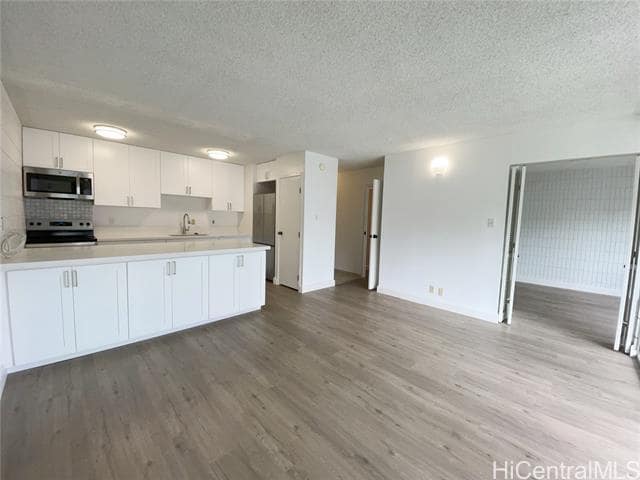property at 827 Kinau St