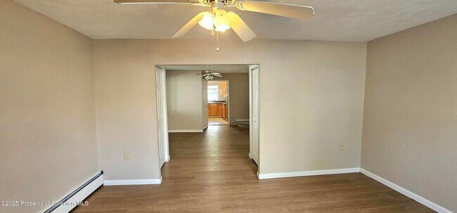 450 N Main St in Taylor, PA - Building Photo - Building Photo