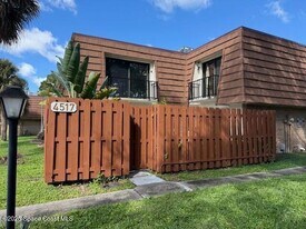 4517 Kaileen Cir NE in Palm Bay, FL - Building Photo