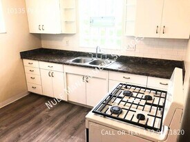 10135 Pearl Rd in Pittsburgh, PA - Building Photo