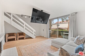 621 California Ave in Santa Monica, CA - Building Photo - Building Photo