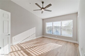 16139 Ravina Way in Naples, FL - Foto de edificio - Building Photo