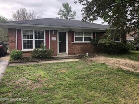 3612 Foreman Ln in Louisville, KY - Building Photo