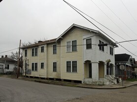 1200 S Telemachus St in New Orleans, LA - Building Photo
