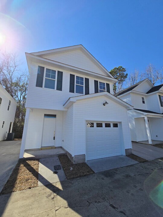 3204 Belmont Cir in Wilmington, NC - Building Photo