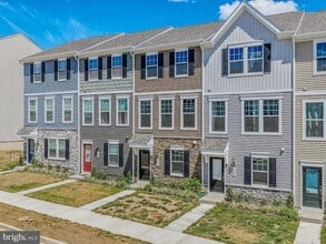 199 Anthem St, Unit A in Ranson, WV - Building Photo - Building Photo