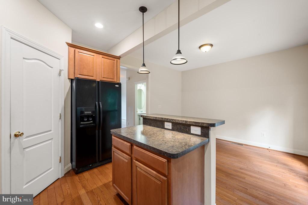 5209 Pan Tops Dr in Stephens City, VA - Building Photo