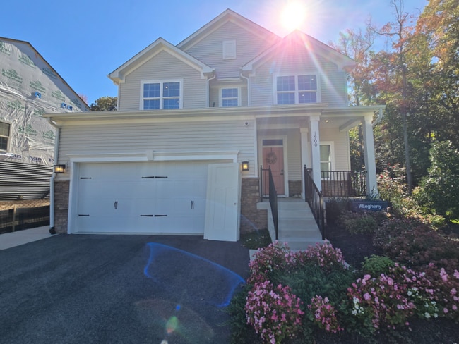 1900 Enon Sta Dr in Chester, VA - Building Photo - Building Photo