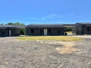 325 Co Rd 560 in Farmersville, TX - Building Photo - Building Photo