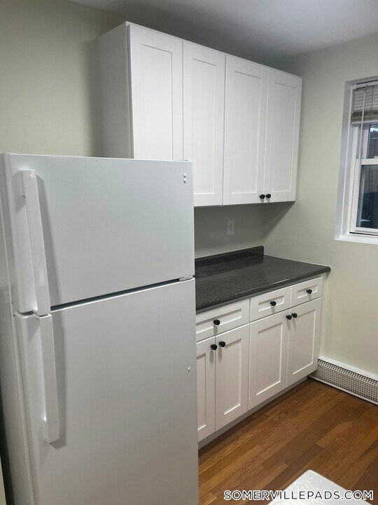 402 Highland Ave in Somerville, MA - Building Photo
