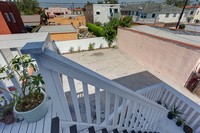 1811 S Sycamore Ave, Los Angeles, CA 90019 in Los Angeles, CA - Building Photo - Building Photo