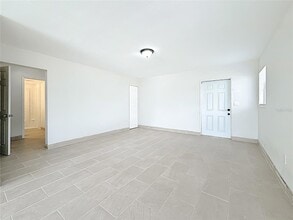 497 Normandy Rd in Madeira Beach, FL - Building Photo - Building Photo