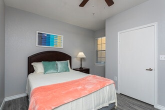 Mission Del Rio Apartment Homes in San Antonio, TX - Foto de edificio - Interior Photo