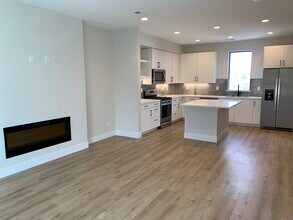 5599 S Curtice St, Unit D in Littleton, CO - Foto de edificio - Building Photo