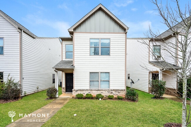 property at 6113 Ruth St SW