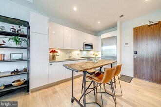 45 Sutton Square SW in Washington, DC - Building Photo - Building Photo