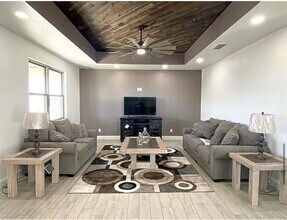 1523 Mimosa St in Pecos, TX - Building Photo - Building Photo