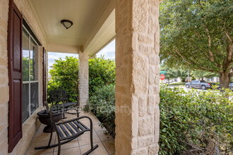 2457 Divine Way in New Braunfels, TX - Building Photo - Building Photo