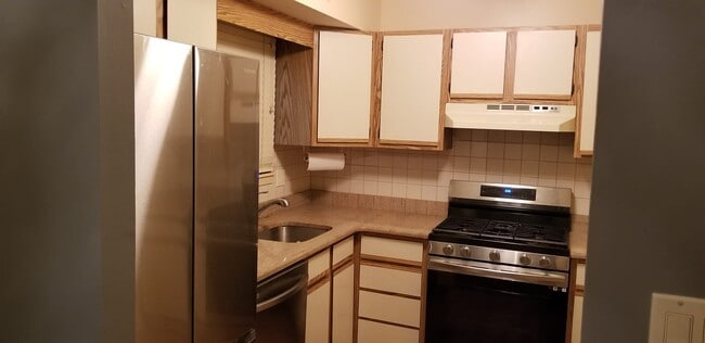 property at 1726 Rachael St
