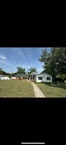 1200 Oxford Rd in Maitland, FL - Building Photo