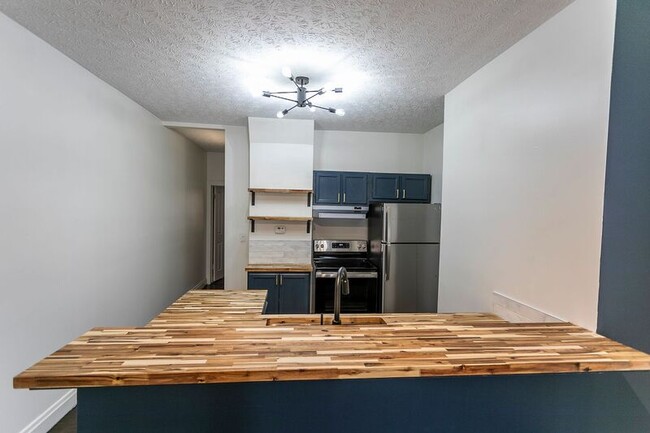 287 E Whittier St in Columbus, OH - Building Photo - Building Photo