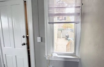 2829 Glendora Ave in Cincinnati, OH - Building Photo - Building Photo