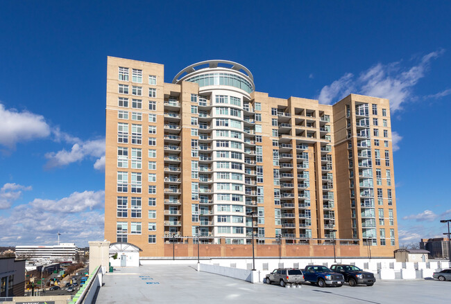 Midtown Bethesda North in North Bethesda, MD - Foto de edificio - Building Photo