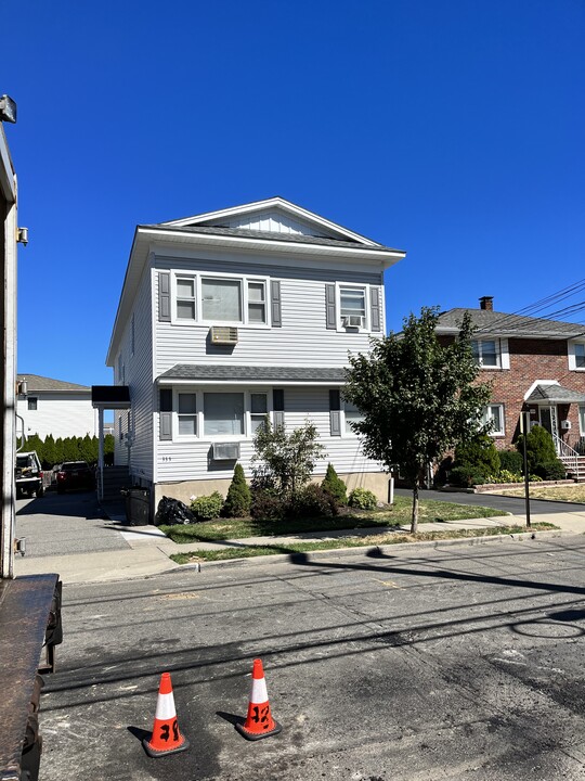 333 Semel Ave, Unit 333 Semel Ave 2R in Garfield, NJ - Building Photo